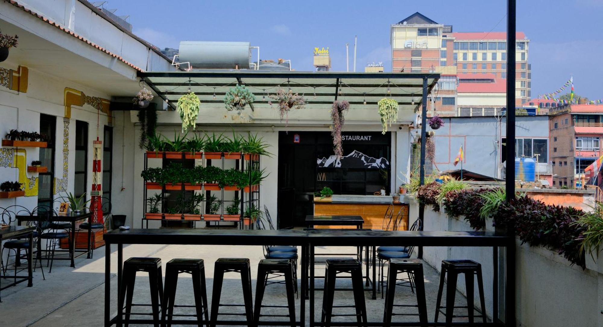 Yakety Yak Hostel Катманду Экстерьер фото