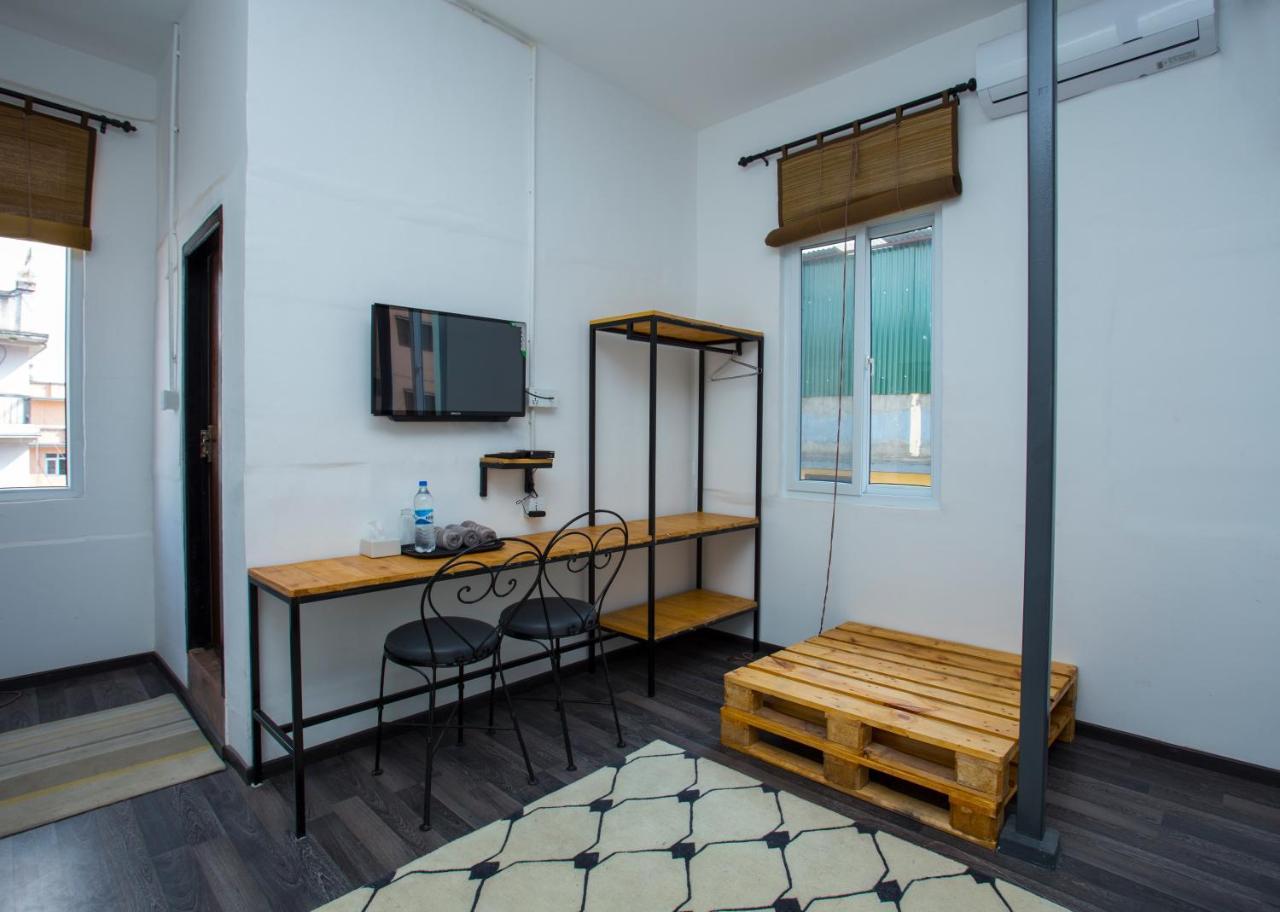 Yakety Yak Hostel Катманду Экстерьер фото