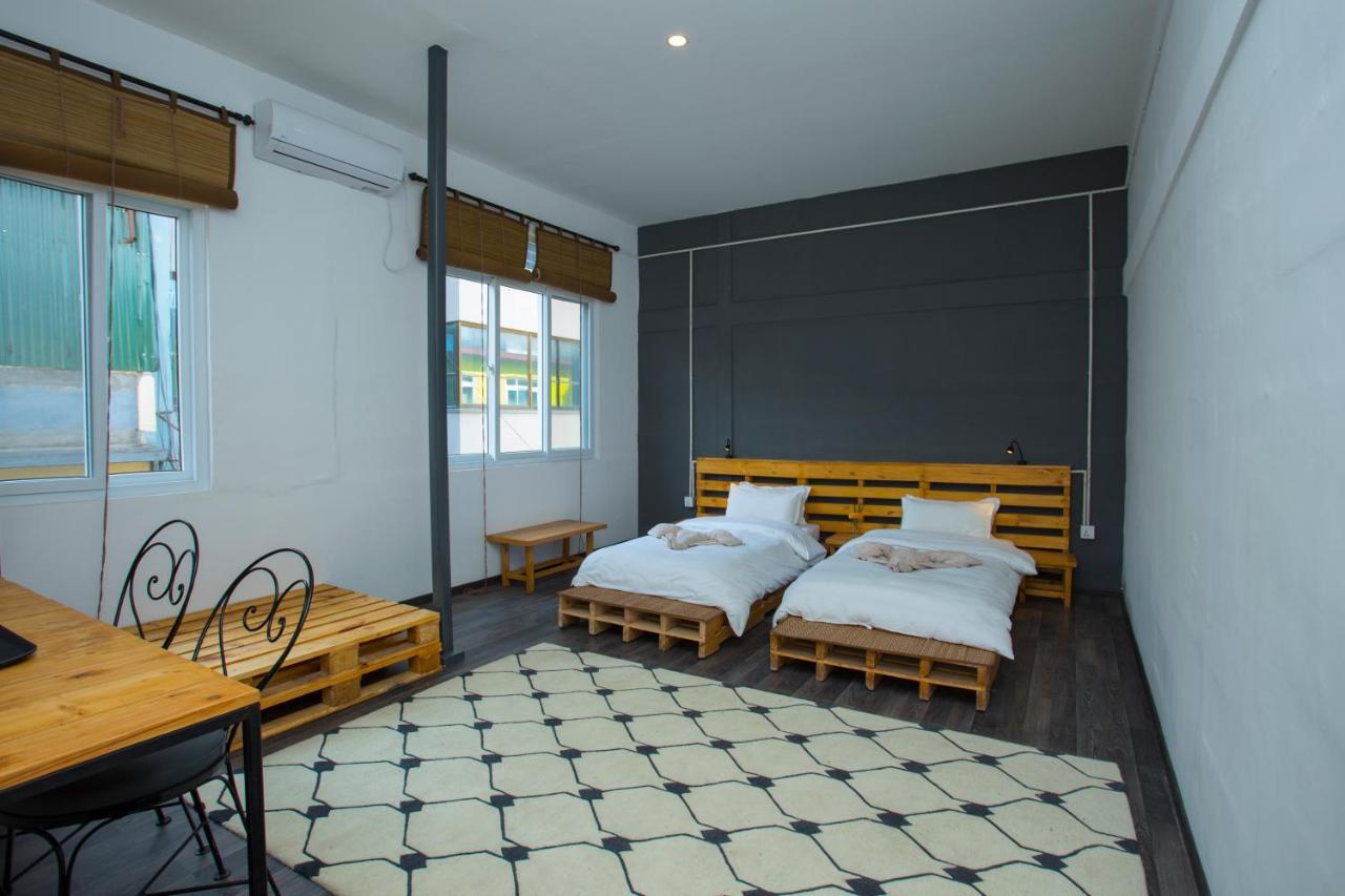 Yakety Yak Hostel Катманду Экстерьер фото
