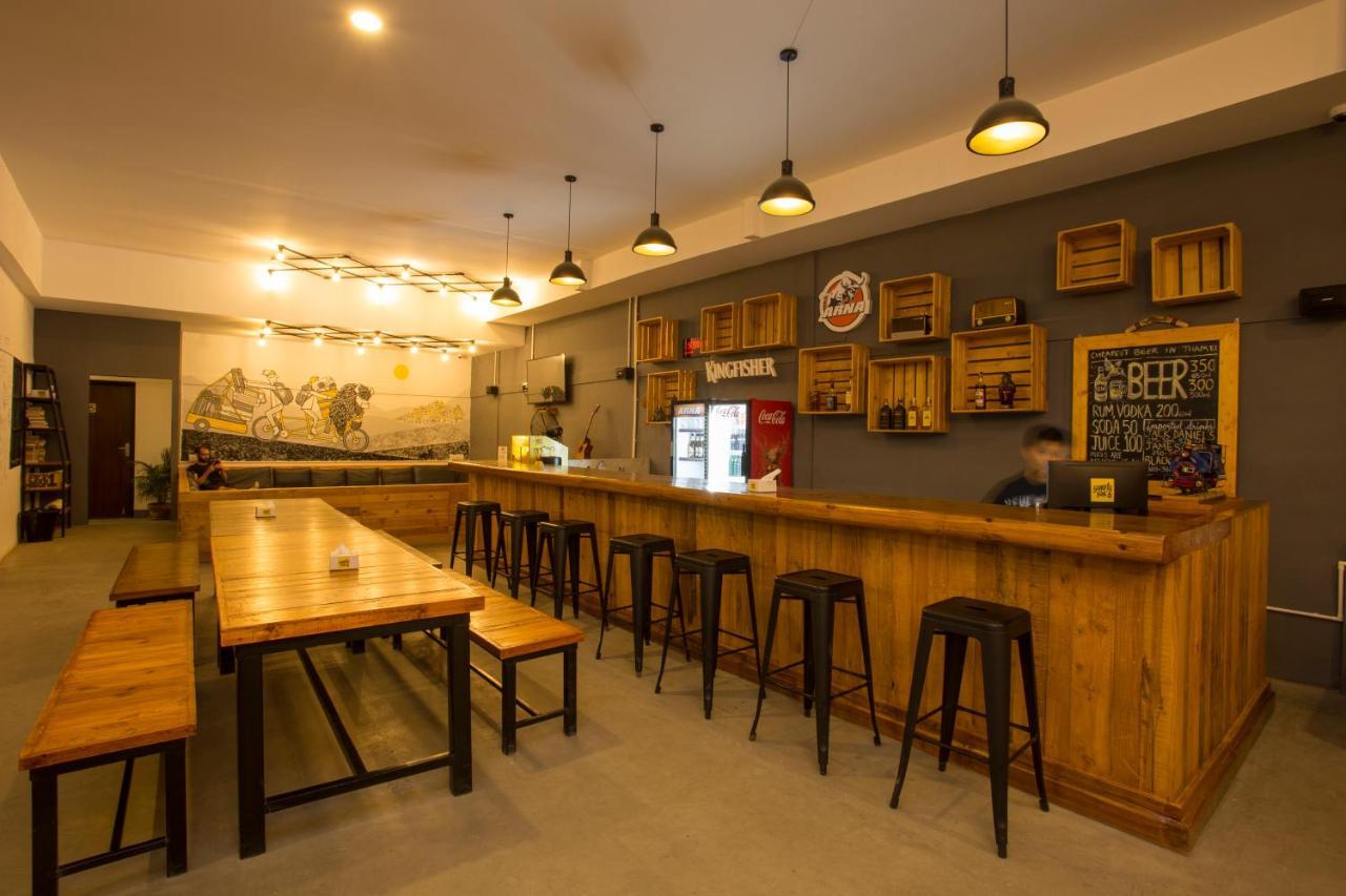 Yakety Yak Hostel Катманду Экстерьер фото
