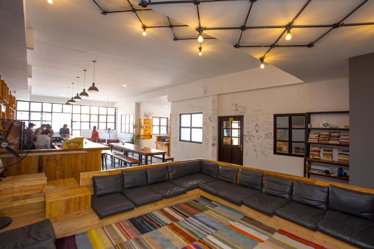 Yakety Yak Hostel Катманду Экстерьер фото