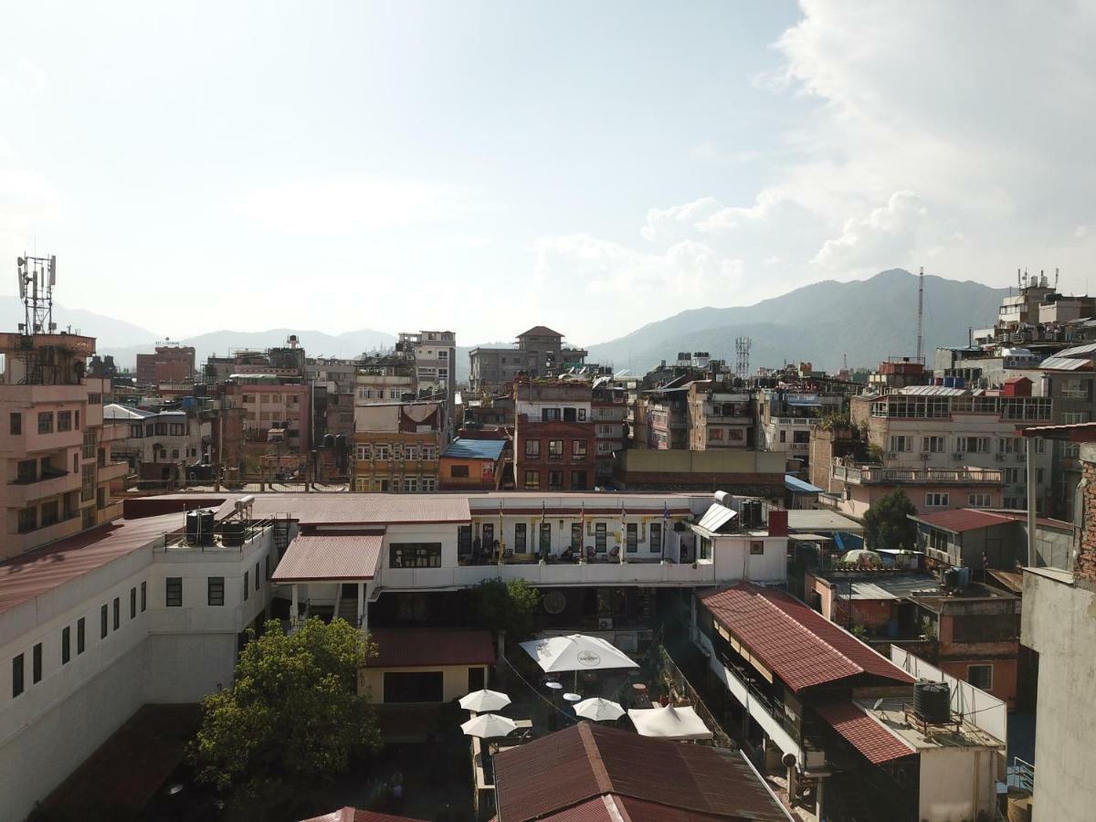 Yakety Yak Hostel Катманду Экстерьер фото